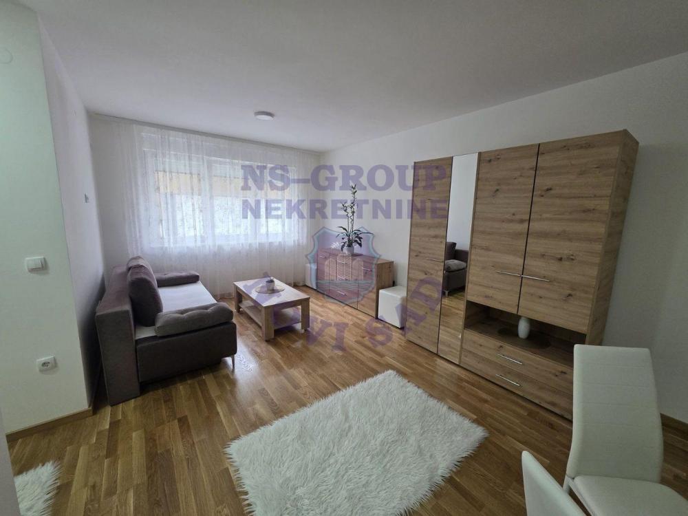 Slika 1 - Jednosoban nov- kompletno namešten stan, 32 m2- Adice!