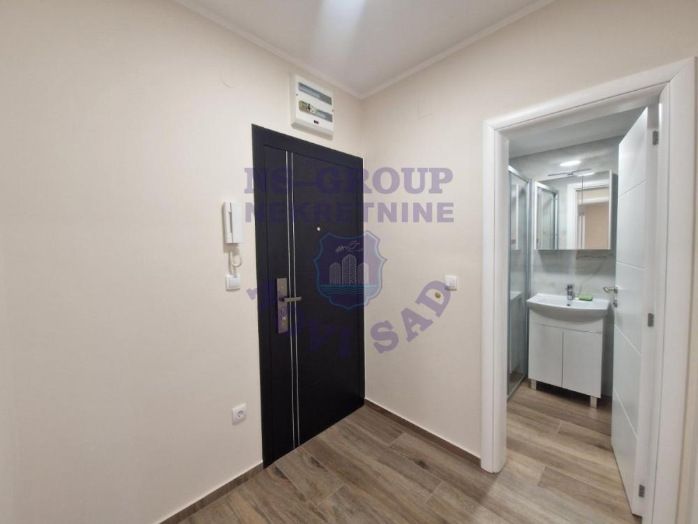 Slika 9 - 575756-Novo Naselje, kompletno renoviran!
