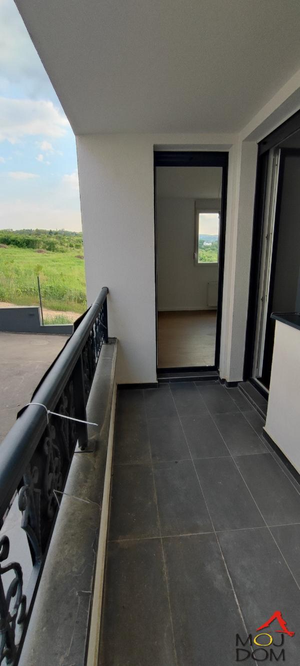 Slika 3 - Stan,PETROVARADIN,ALIBEGOVAC,kv: 82, € 195700, ID: 1032512