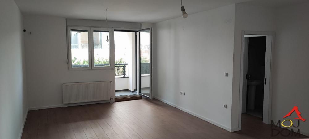 Slika 5 - Stan,PETROVARADIN,ALIBEGOVAC,kv: 82, € 195700, ID: 1032512