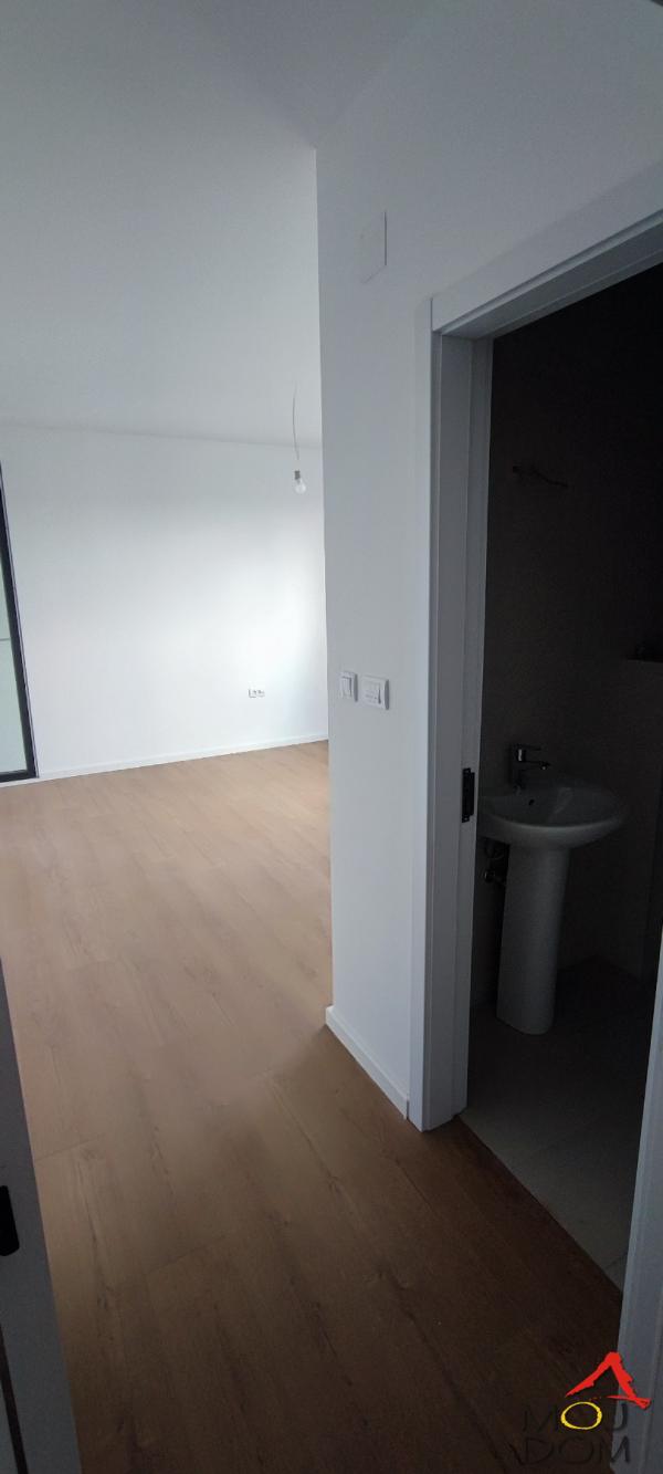 Slika 2 - Stan,PETROVARADIN,ALIBEGOVAC,kv: 82, € 195700, ID: 1032512