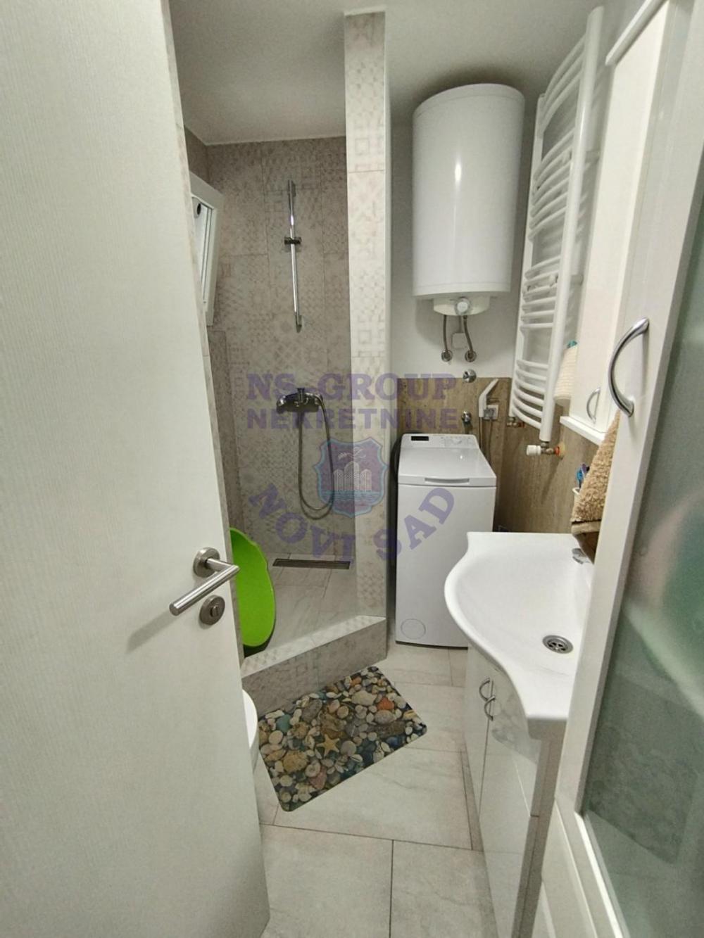 Slika 4 - Kompletno renoviran i namješten trosoban na Limanu 3