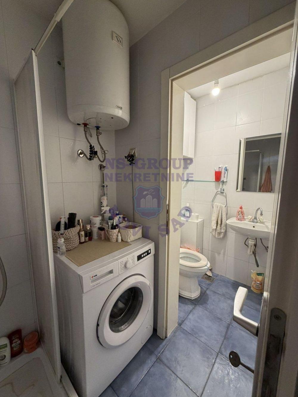 Slika 1 - Prodaja stana, 26m2, Grbavica Novi Sad, ima lift