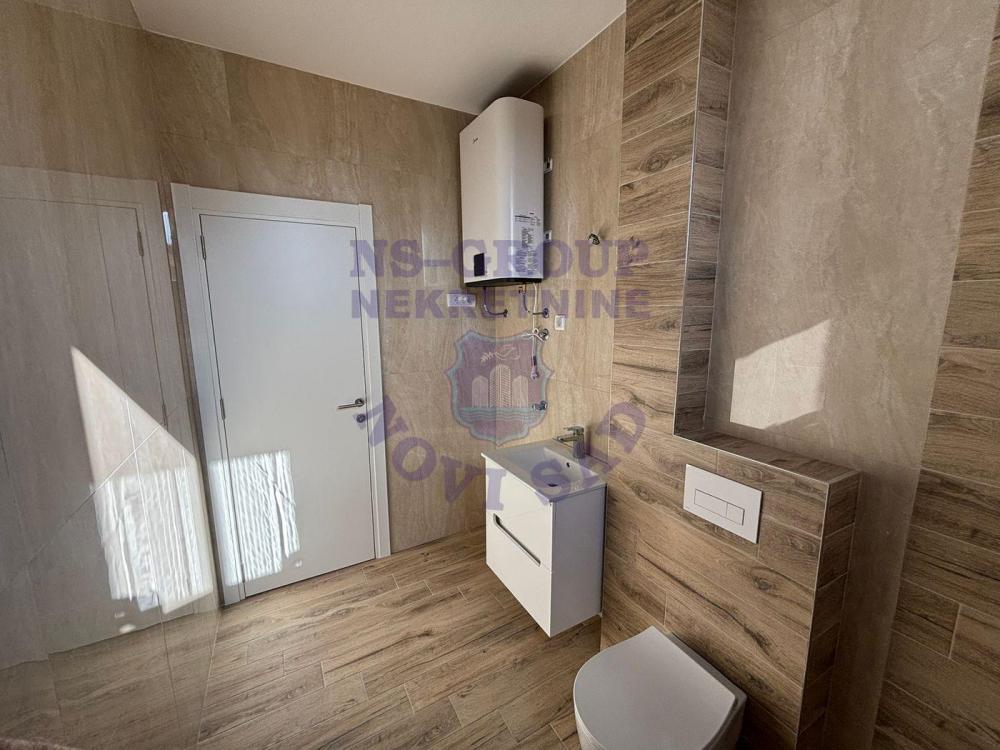 Slika 0 - Četvorosoban, 110m2, Bulevar patrijarha Pavla (Somborski bulevar) Novi Sad, sa terasom