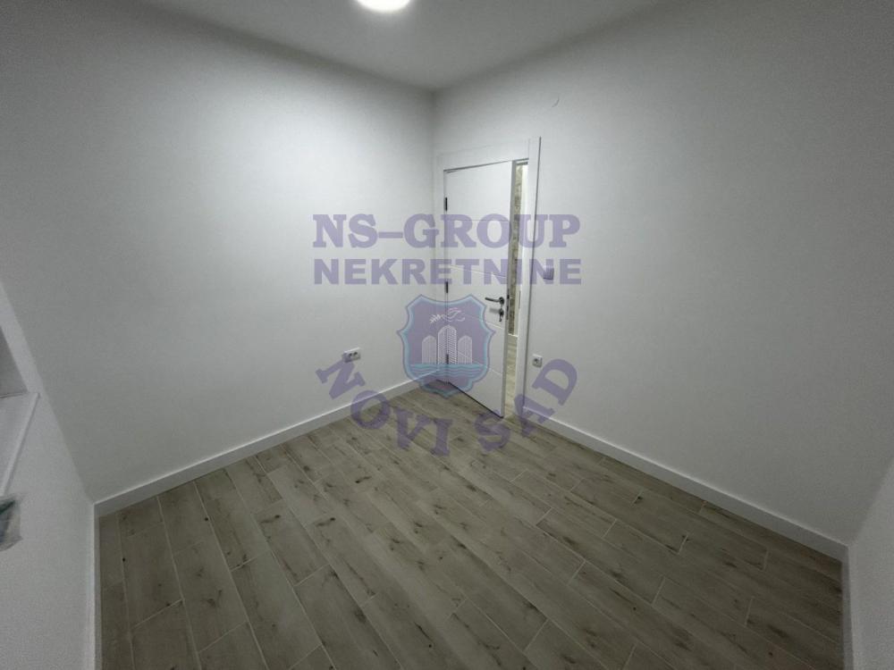 Slika 3 - Jednoiposoban, 36m2, Adice Novi Sad, sa terasom