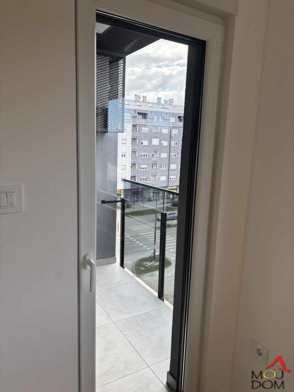 Slika 11 - Stan,NOVI SAD,NOVO NASELJE,kv: 36, € 117200, ID: 1032400