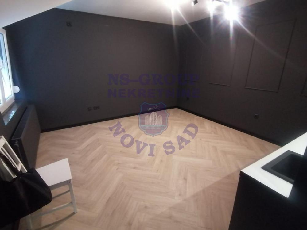 Slika 4 - 575719-Na prodaju kompletno renovirana garsonjera na Keju