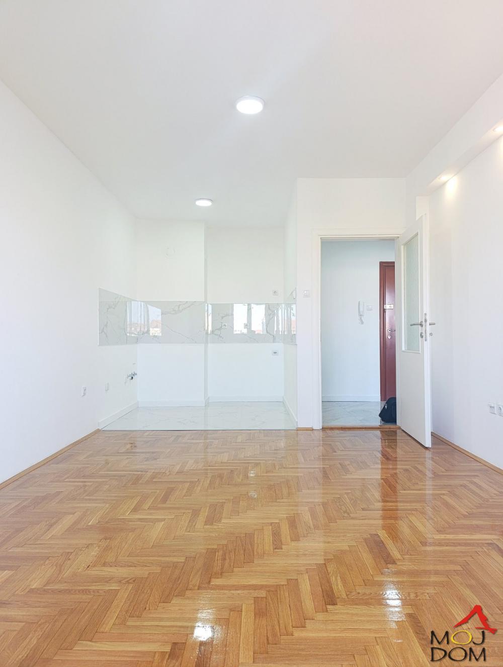 Glavna slika -Stan,NOVI SAD,NOVA DETELINARA,kv: 45, € 148350, ID: 1032523