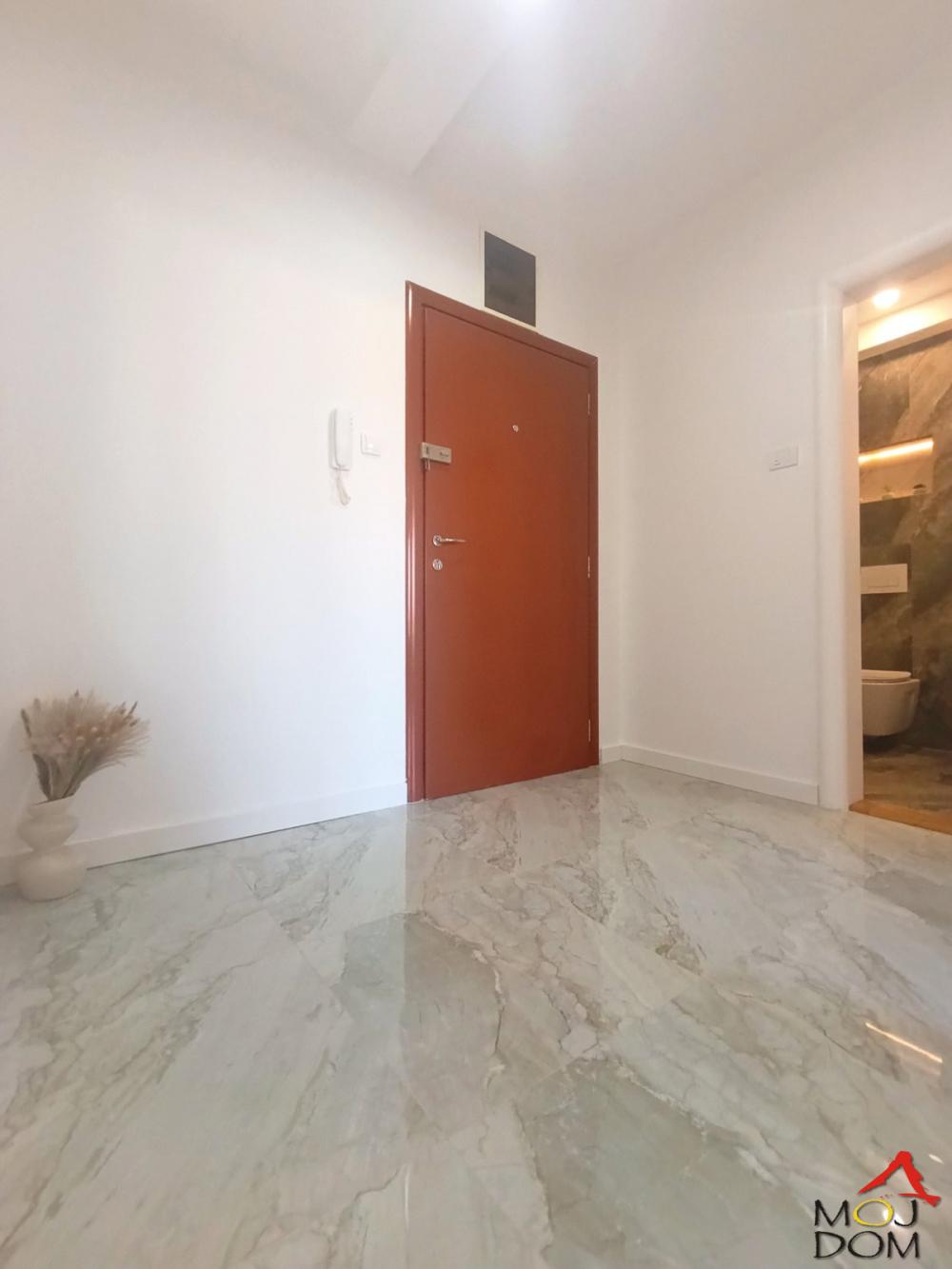 Slika 5 - Stan,NOVI SAD,NOVA DETELINARA,kv: 45, € 148350, ID: 1032523