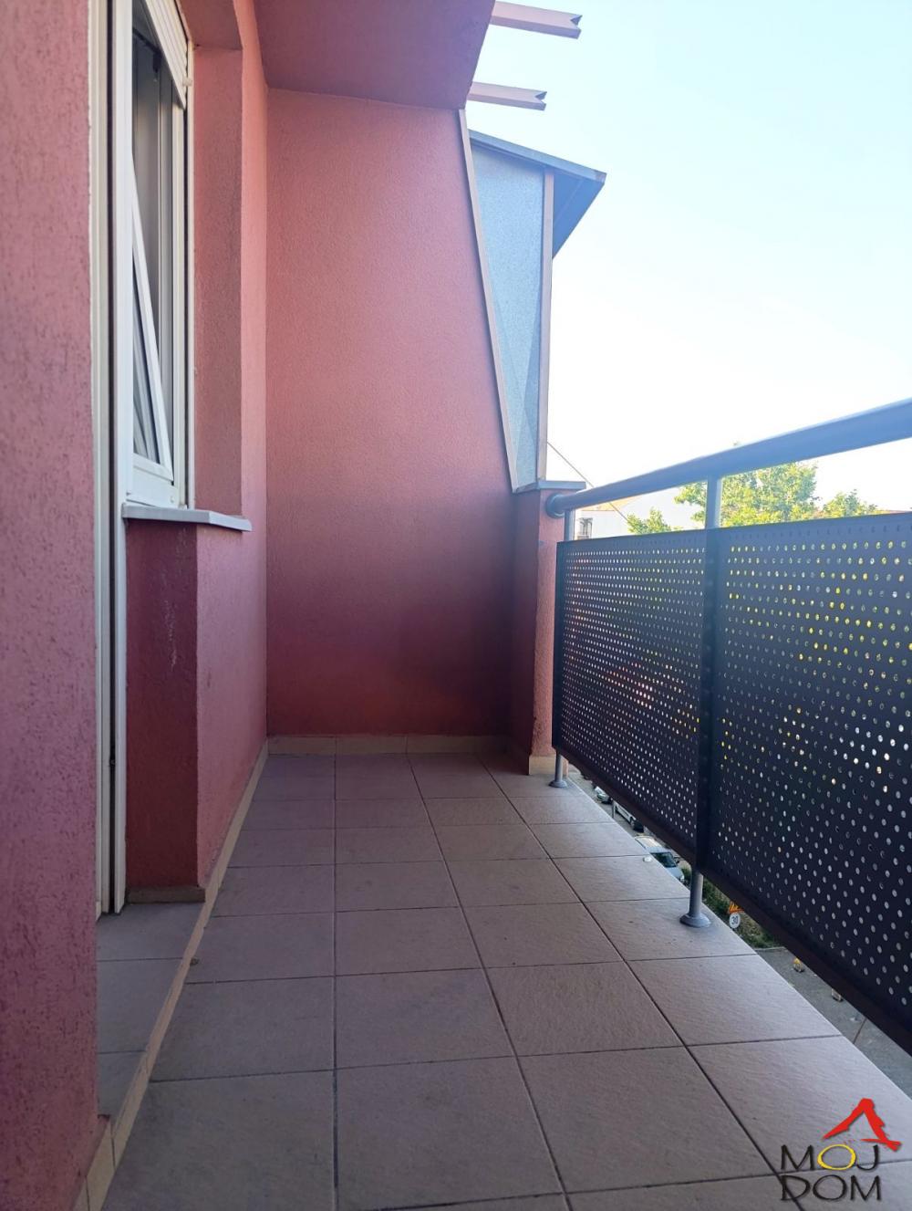 Slika 9 - Stan,NOVI SAD,NOVA DETELINARA,kv: 45, € 148350, ID: 1032523
