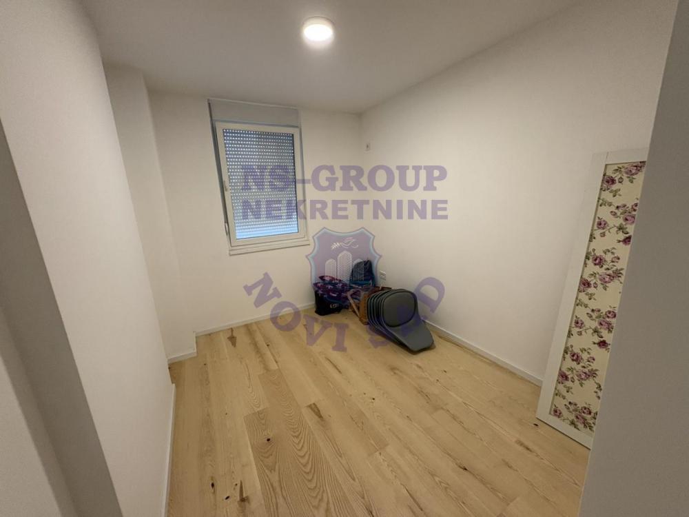 Slika 10 - Prodaja stana, 60m2, Telep Novi Sad, sa terasom