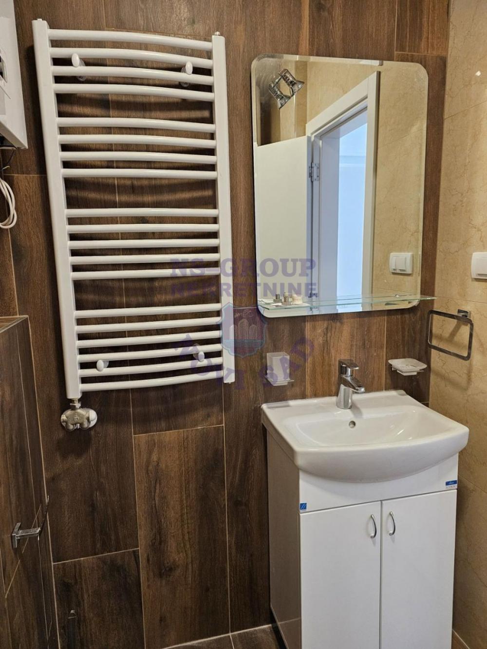 Slika 2 - Jednoiposoban, 34m2, Klisa Novi Sad