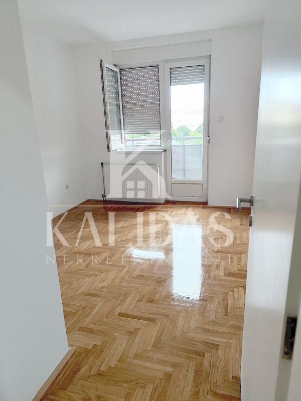 Slika 4 - Stan,NOVI SAD,NOVA DETELINARA,kv: 45, € 148300, ID: 1008913