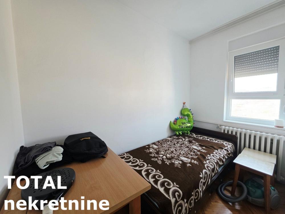 Slika 7 - Stan,NOVI SAD,CENTAR,kv: 33.00, € 90000, ID: 1102978