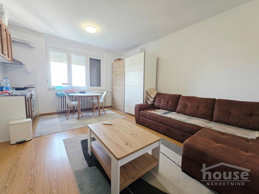 Slika 1 - Stan,NOVI SAD,CENTAR,kv: 33.00, € 90000, ID: 1066132