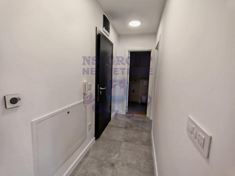 Slika 2 - Dvosoban, 37m2, Sajmište Novi Sad