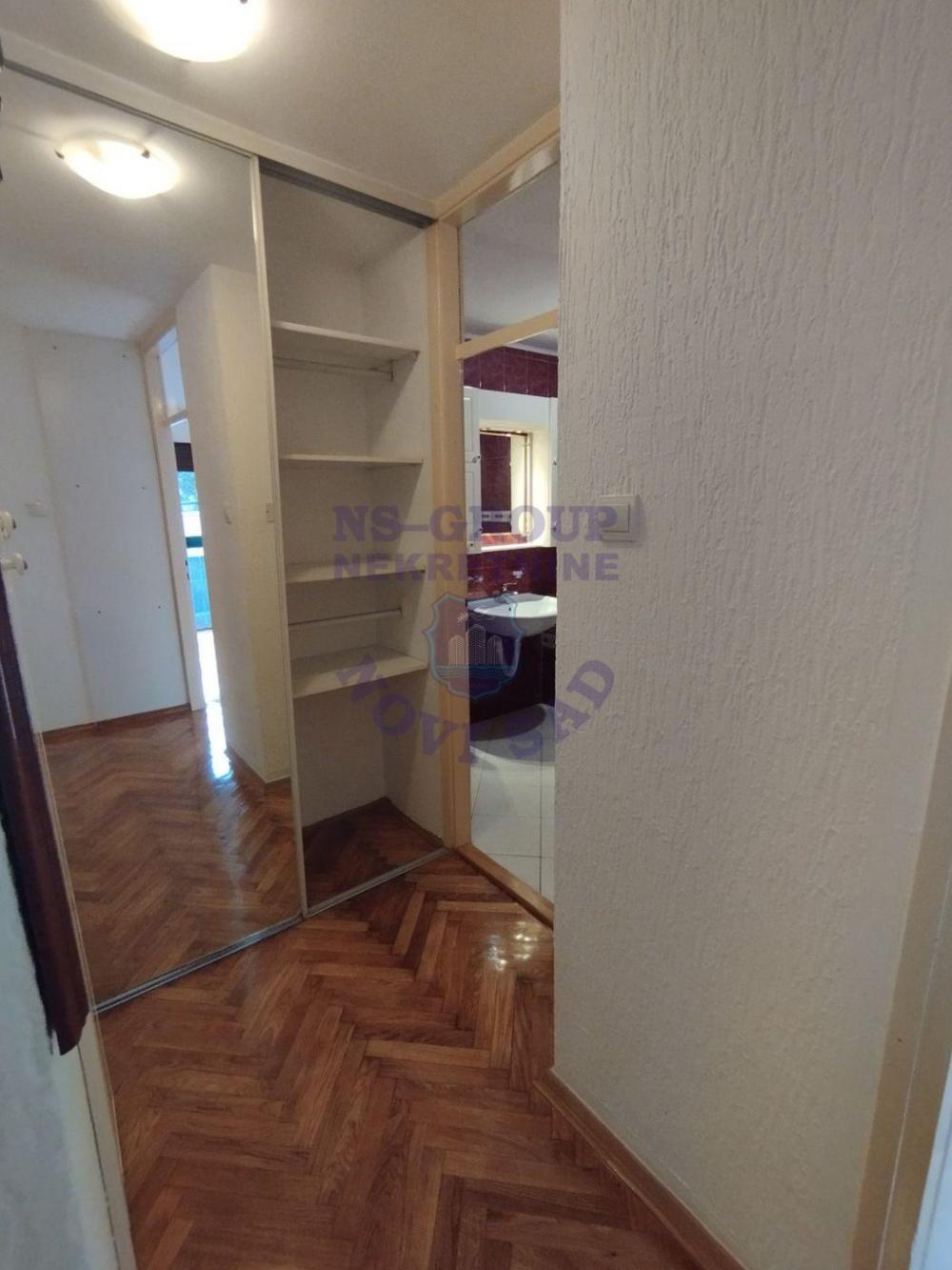 Slika 9 - Fenomenalan, prostorno savršen stan na  Novoj detelinari.