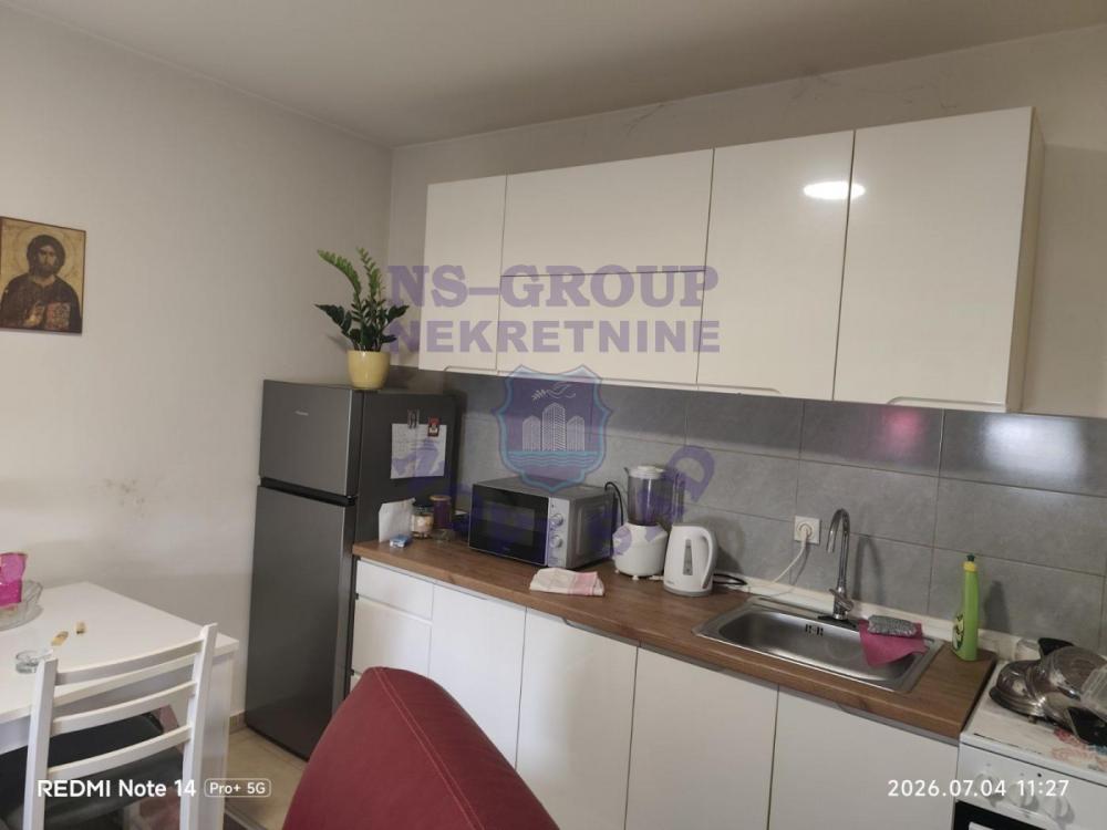 Slika 7 - Jednoiposoban, 35m2, Adice Novi Sad, sa terasom