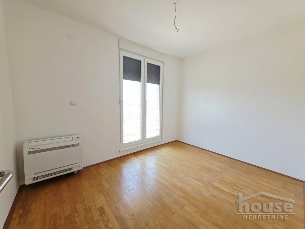 Slika 8 - Stan,PETROVARADIN,MIŠELUK,kv: 80.00, € 150000, ID: 1065753