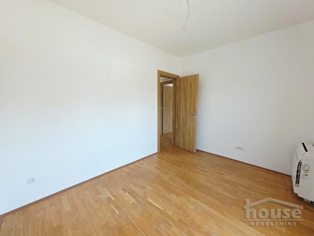 Slika 9 - Stan,PETROVARADIN,MIŠELUK,kv: 80.00, € 150000, ID: 1065753