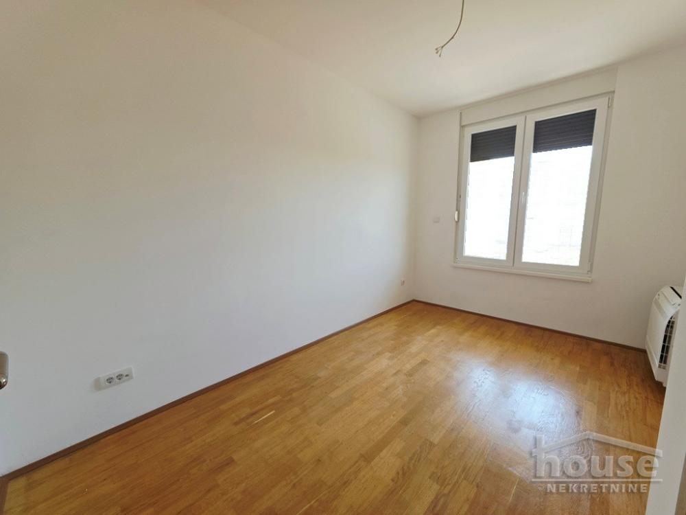 Slika 6 - Stan,PETROVARADIN,MIŠELUK,kv: 80.00, € 150000, ID: 1065753