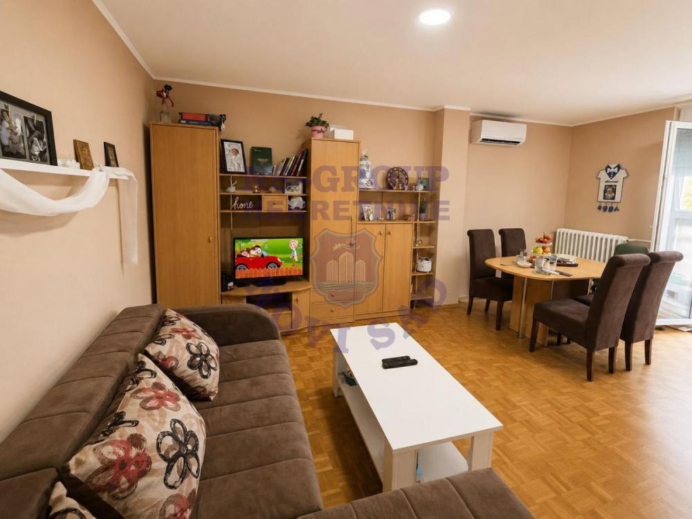 Slika 7 - Odličan dvosoban stan na Novom Naselju 