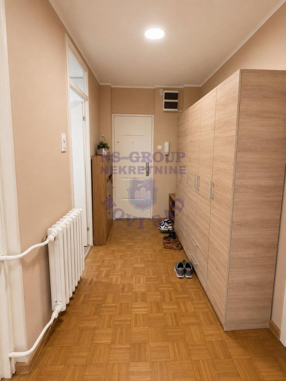 Slika 9 - Odličan dvosoban stan na Novom Naselju 