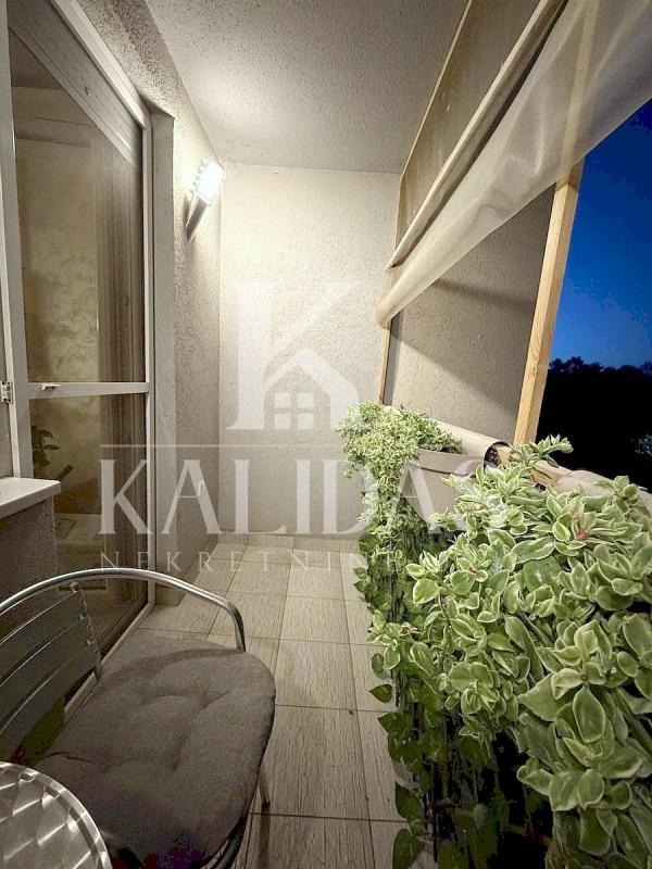 Slika 11 - Stan,NOVI SAD,DETELINARA,kv: 47, € 128750, ID: 1008918