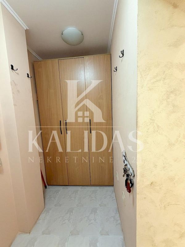 Slika 8 - Stan,NOVI SAD,DETELINARA,kv: 47, € 128750, ID: 1008918