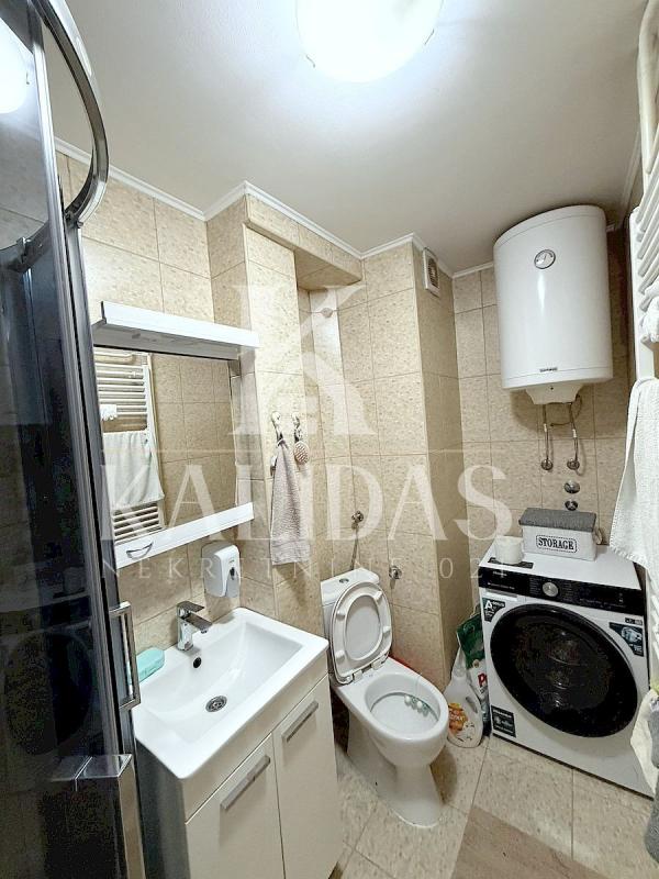 Slika 9 - Stan,NOVI SAD,DETELINARA,kv: 47, € 128750, ID: 1008918