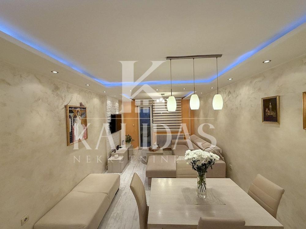 Slika 2 - Stan,NOVI SAD,DETELINARA,kv: 47, € 128750, ID: 1008918