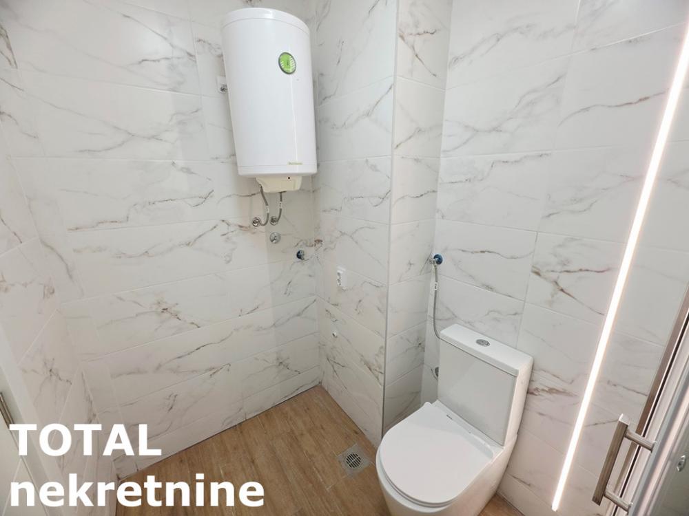 Slika 4 - Stan,NOVI SAD,CENTAR,kv: 26.00, € 103000, ID: 1102994