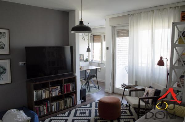 Slika 9 - Stan,NOVI SAD,BULEVAR,kv: 50, € 133900, ID: 1032628