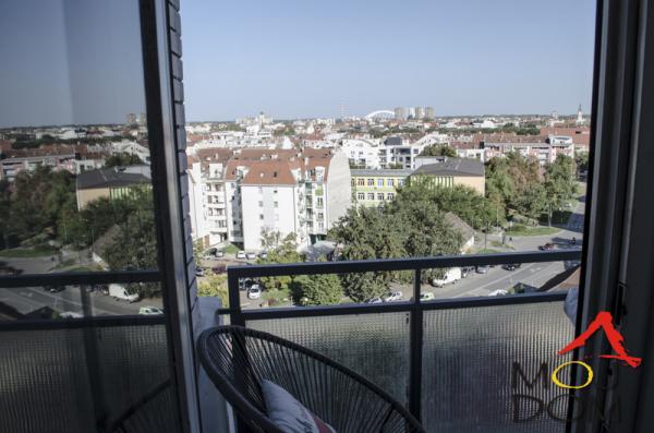Slika 11 - Stan,NOVI SAD,BULEVAR,kv: 50, € 133900, ID: 1032628