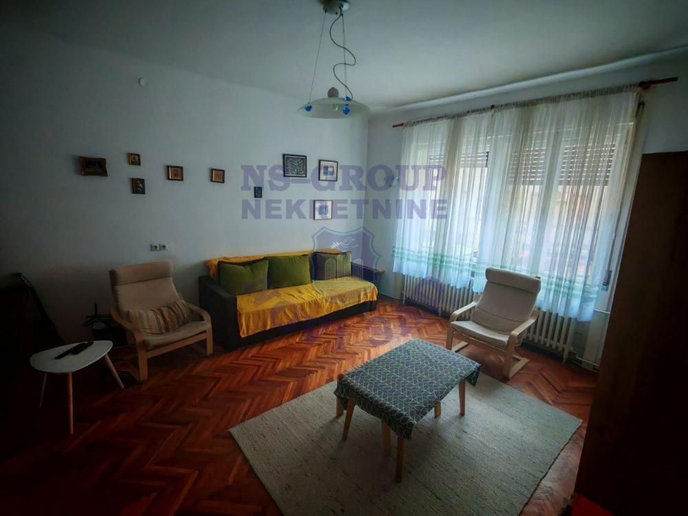 Slika 2 - Dvoiposoban, 85m2, Beogradski kej Novi Sad