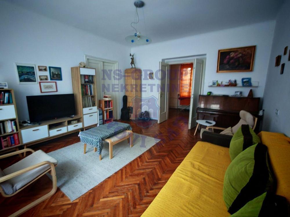 Glavna slika -Dvoiposoban, 85m2, Beogradski kej Novi Sad