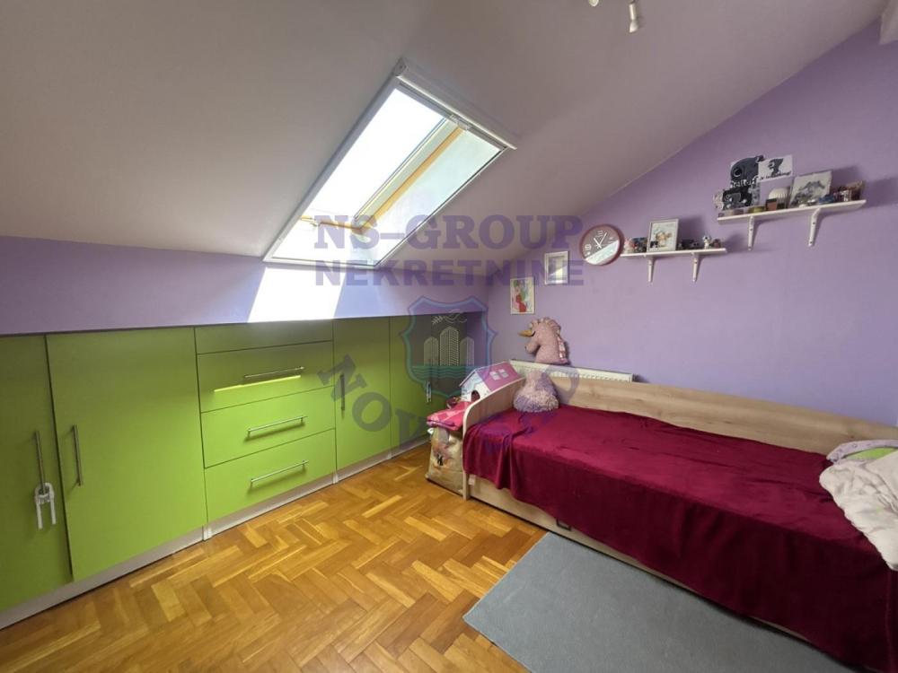 Slika 3 - 575998-Na prodaju troiposoban namešten stan na Novoj Detelinari