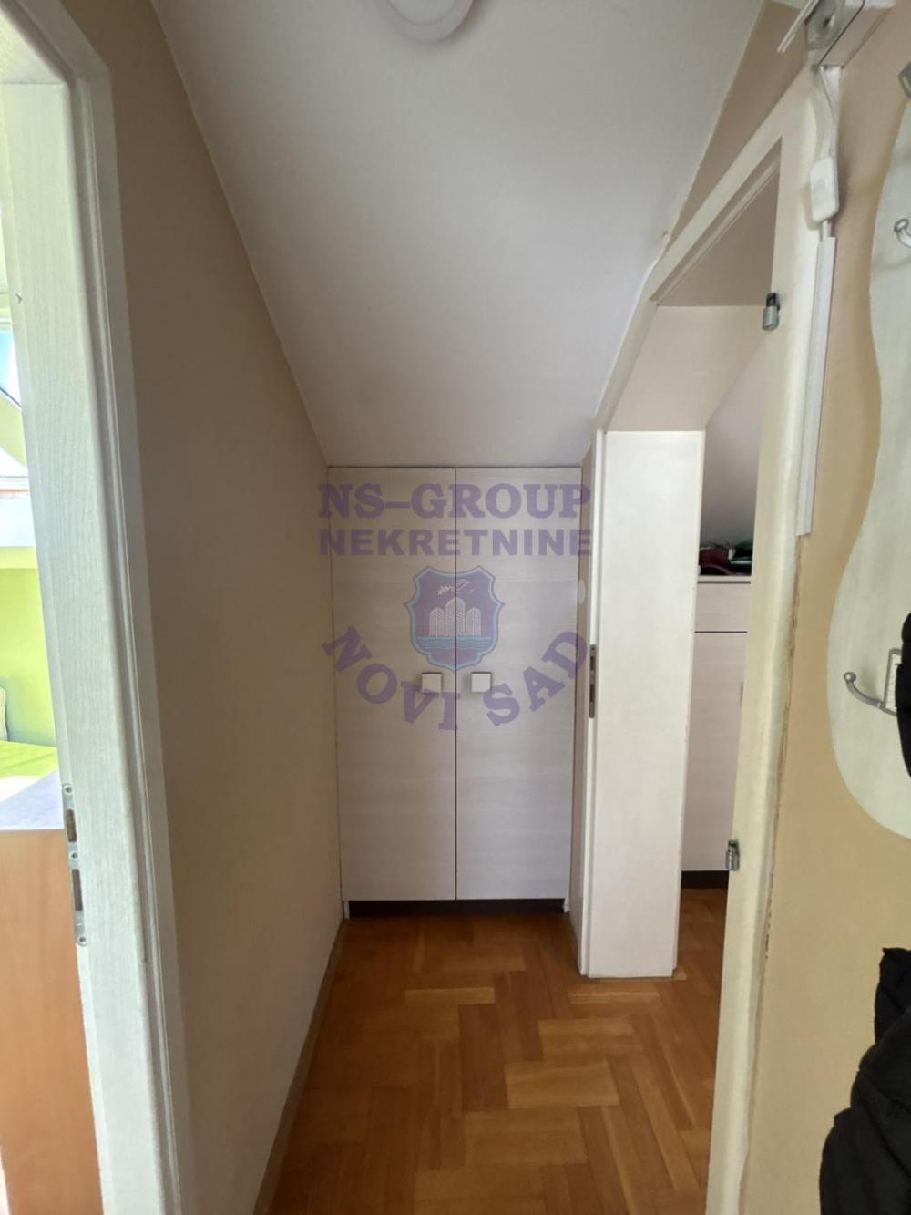 Slika 7 - 575998-Na prodaju troiposoban namešten stan na Novoj Detelinari
