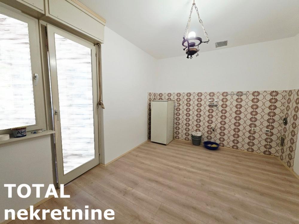 Slika 2 - Stan,NOVI SAD,AVIJACIJA,kv: 63.00, € 148800, ID: 1102812