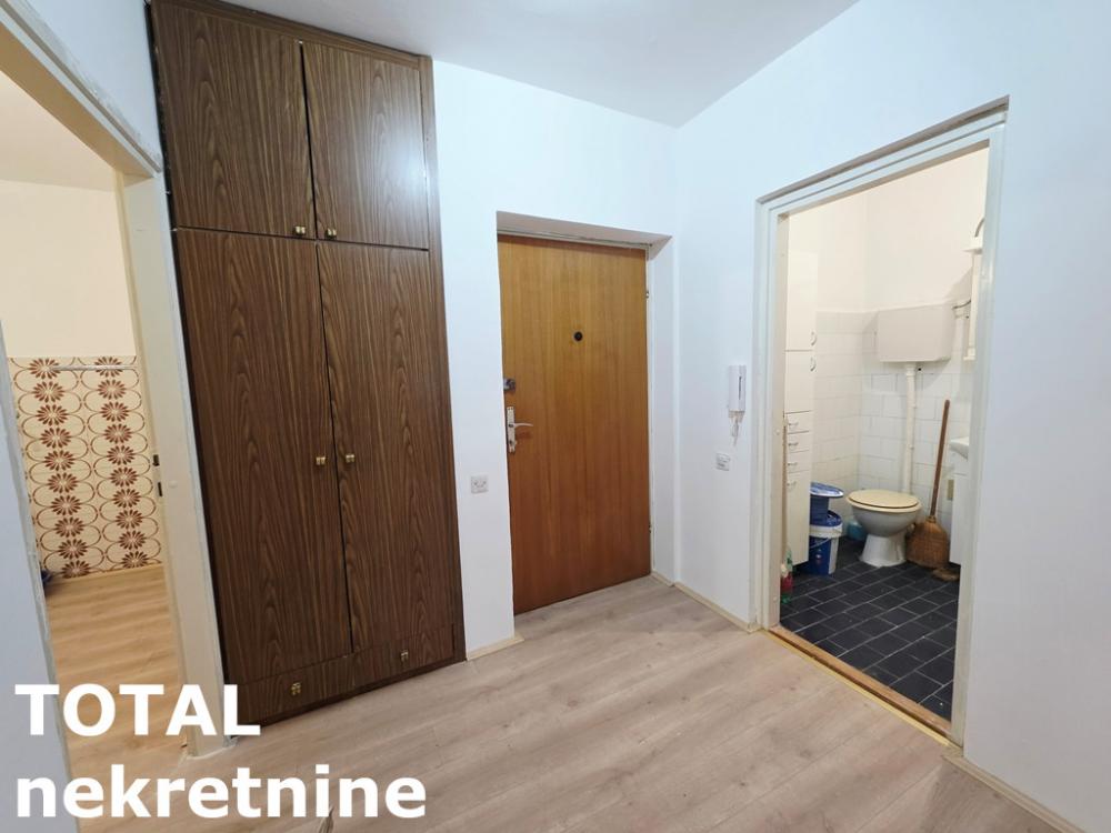 Slika 7 - Stan,NOVI SAD,AVIJACIJA,kv: 63.00, € 148800, ID: 1102812