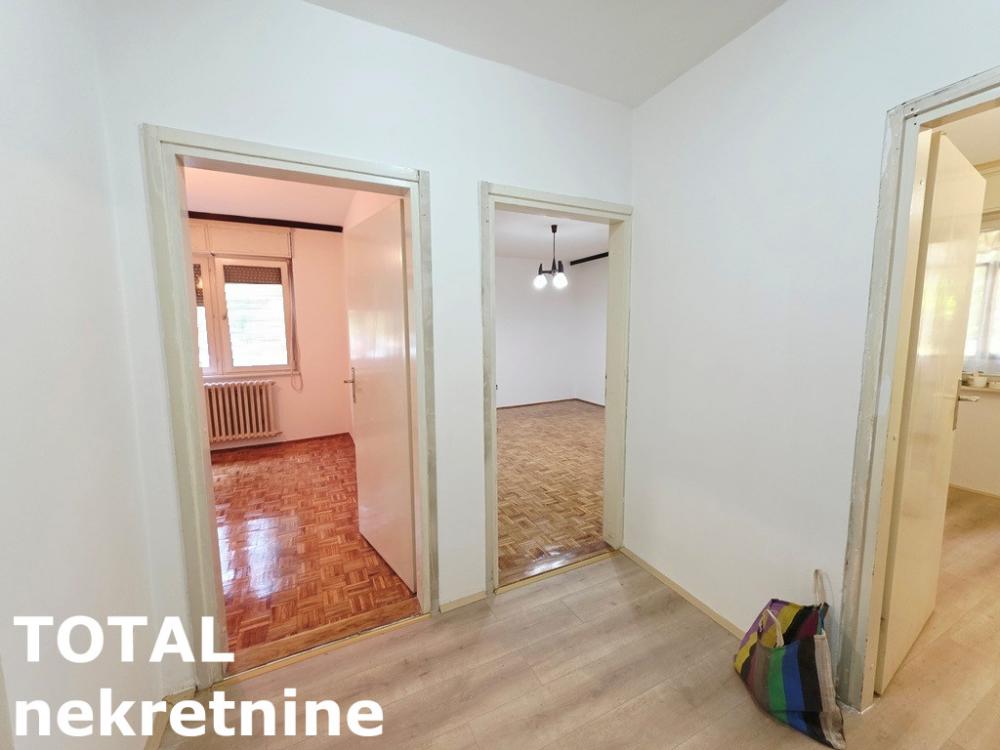 Slika 9 - Stan,NOVI SAD,AVIJACIJA,kv: 63.00, € 148800, ID: 1102812