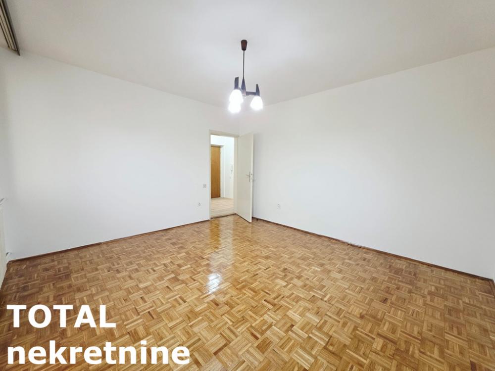 Slika 1 - Stan,NOVI SAD,AVIJACIJA,kv: 63.00, € 148800, ID: 1102812
