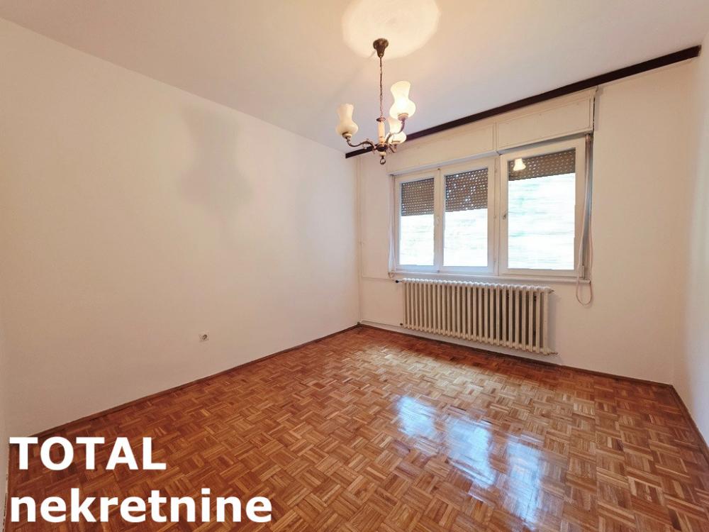 Slika 4 - Stan,NOVI SAD,AVIJACIJA,kv: 63.00, € 148800, ID: 1102812