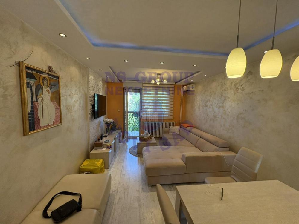 Slika 1 - 574397-Na prodaju kompletno renoviran dvosoban stan