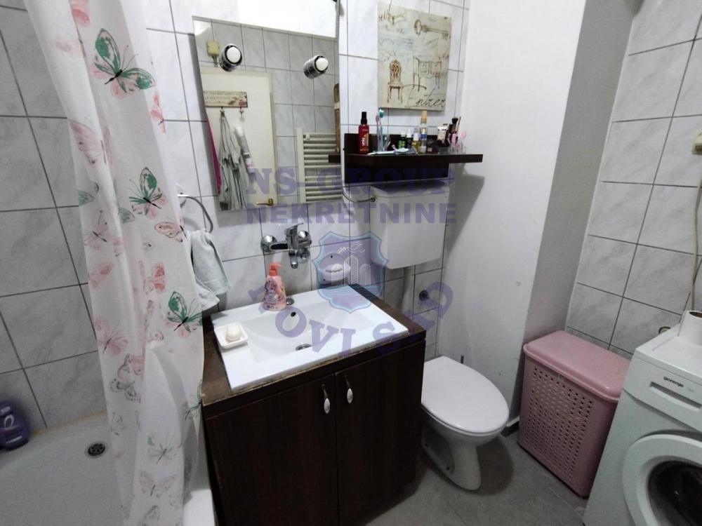 Slika 5 - 573501-Prodaje se kompletno namešten stan na atraktivnoj lokaciji na Grbavici. 