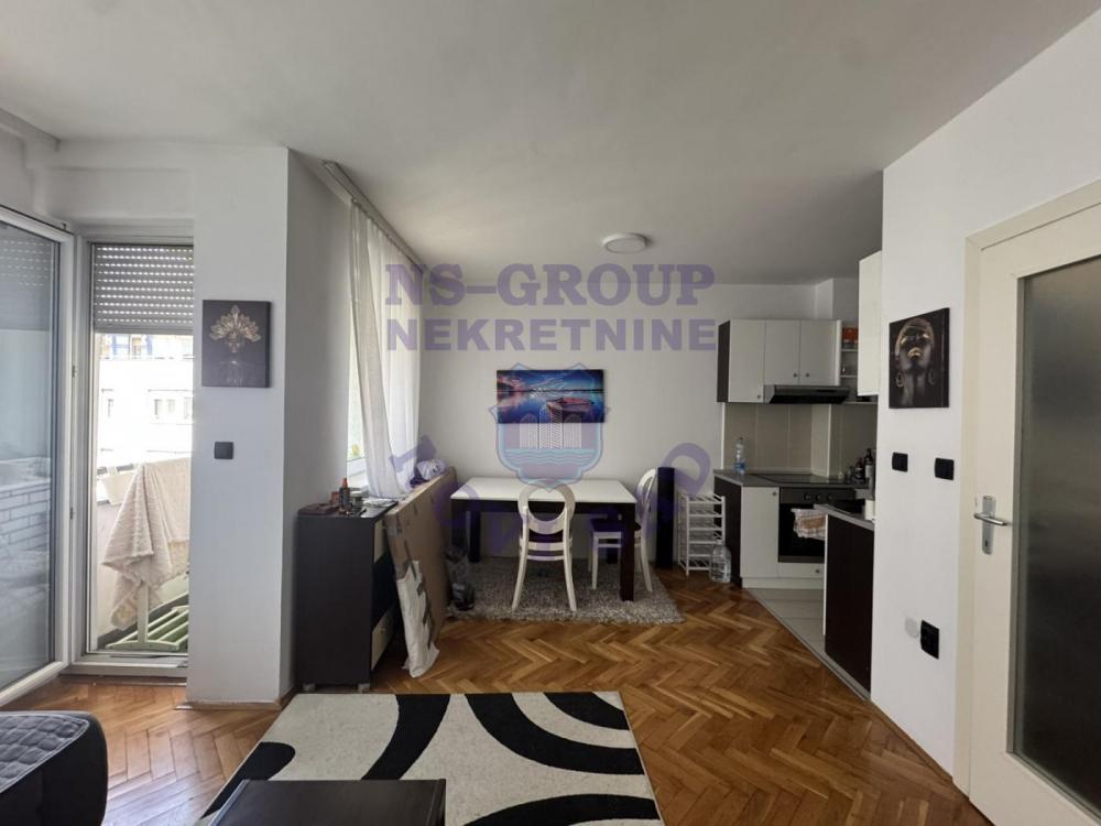 Slika 2 - 571086-Odličan duplex u srcu Grbavice.