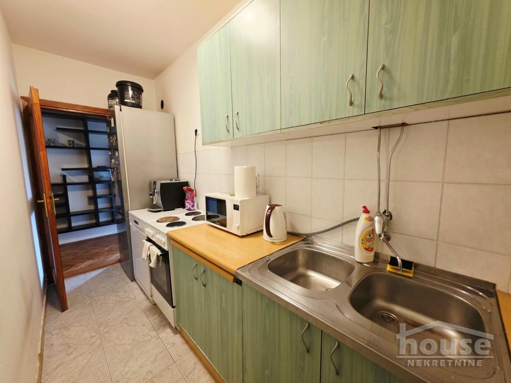 Slika 4 - Stan,NOVI SAD,GRBAVICA,kv: 41.00, € 131200, ID: 1066127