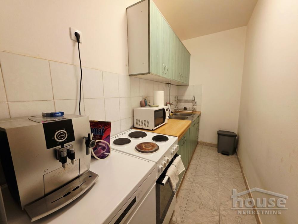Slika 3 - Stan,NOVI SAD,GRBAVICA,kv: 41.00, € 131200, ID: 1066127