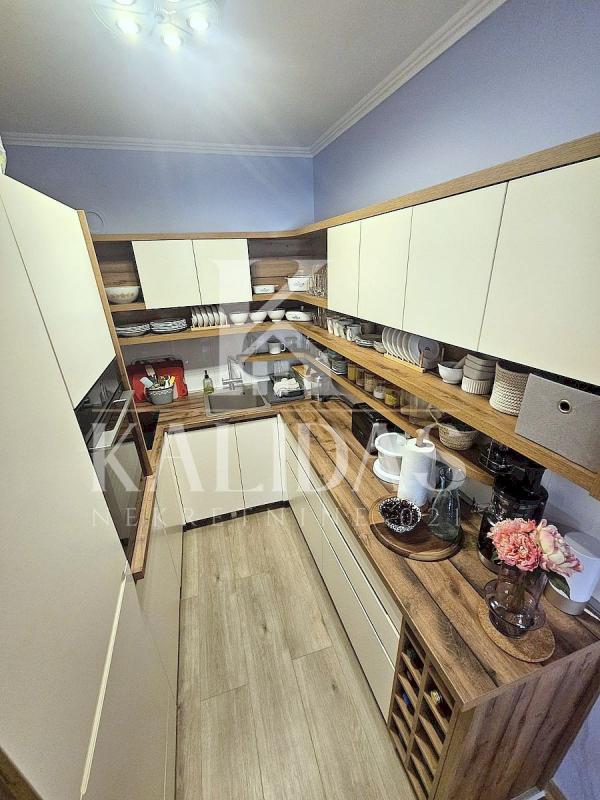 Slika 5 - Stan,NOVI SAD,CENTAR,kv: 59, € 216000, ID: 1008920