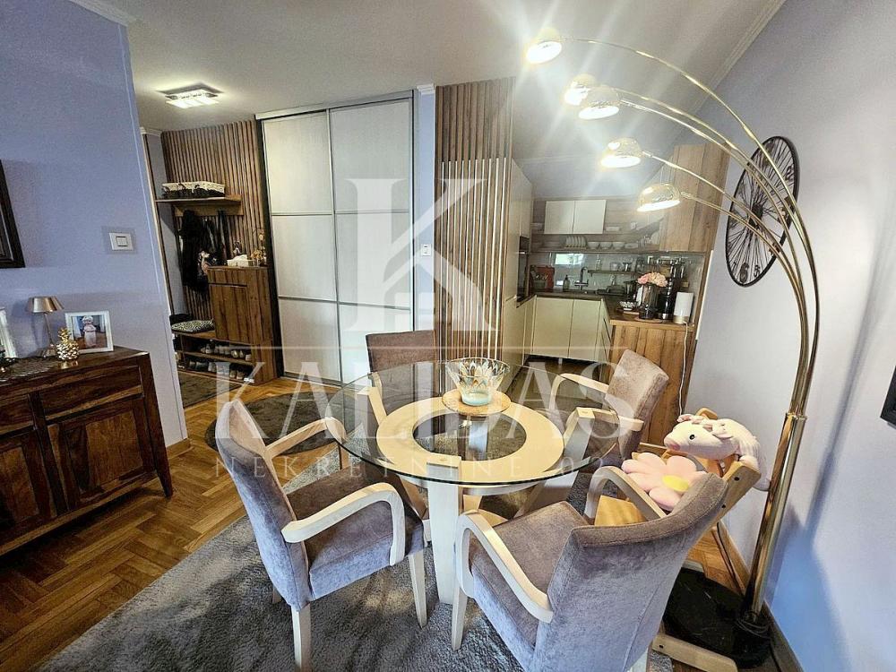 Slika 4 - Stan,NOVI SAD,CENTAR,kv: 59, € 216000, ID: 1008920